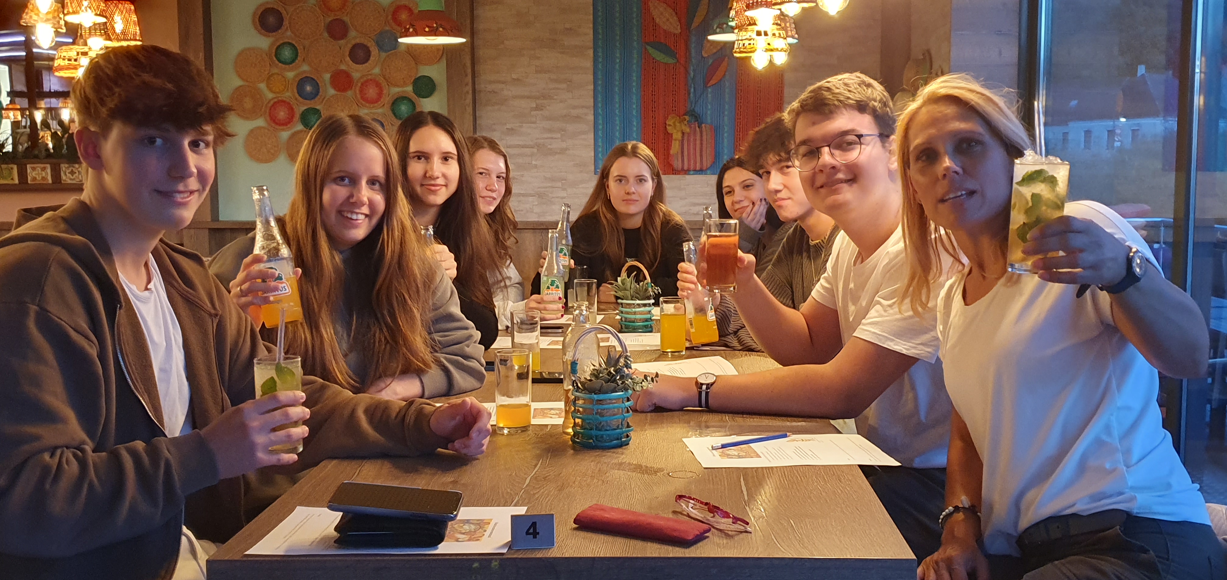 Netter Abend im Wahlpflichtfach Spanisch vertiefend – ein kulinarisches Erlebnis in Kirchberg