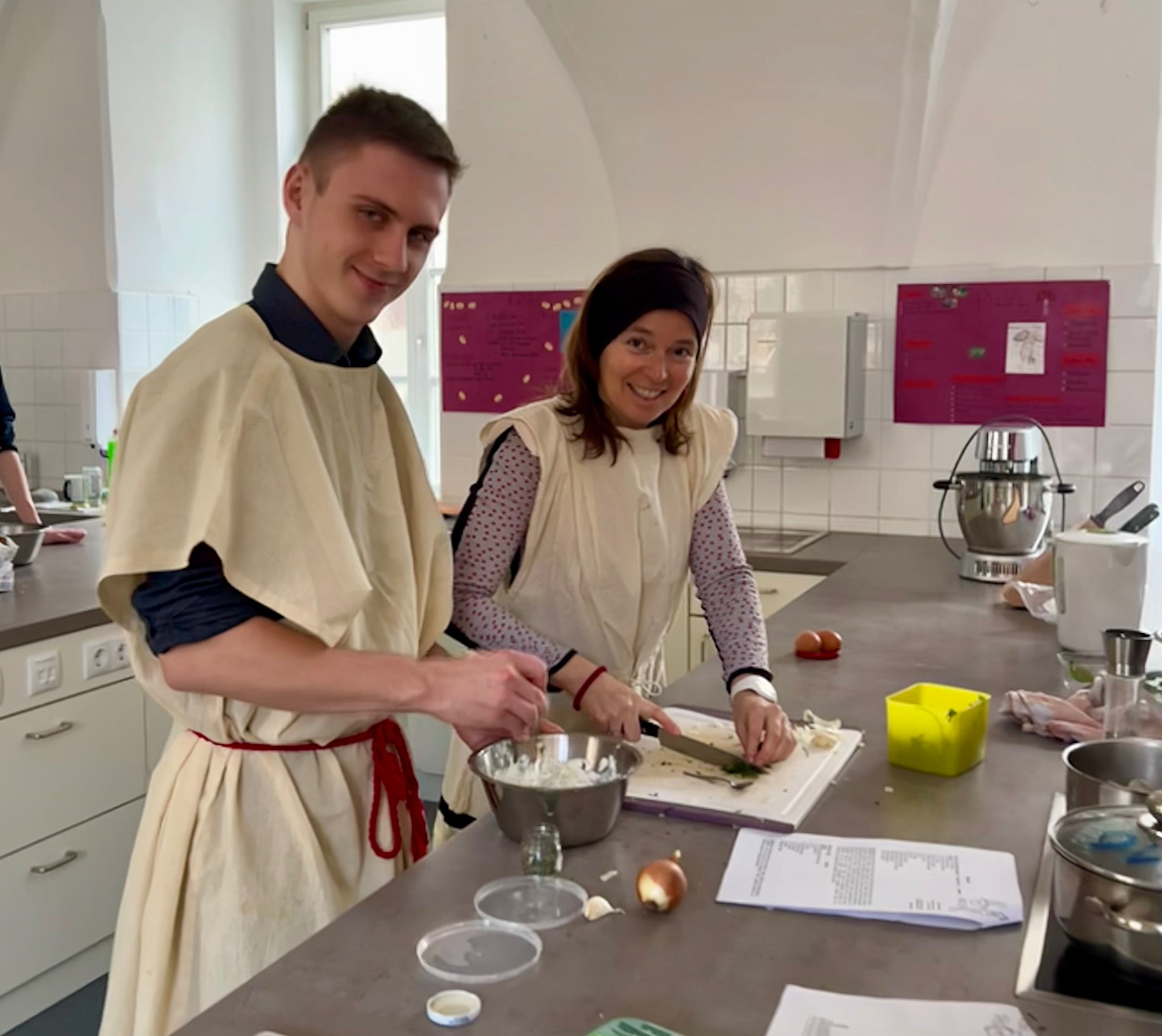 Cena Romana: Ab ovo usque ad malum (Vom Ei bis zum Apfel)