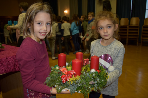 Adventkranzsegnung 